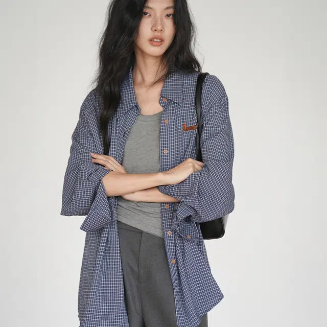 花蔓色 港风韩系春日宽松翻领长袖衬衫 女款