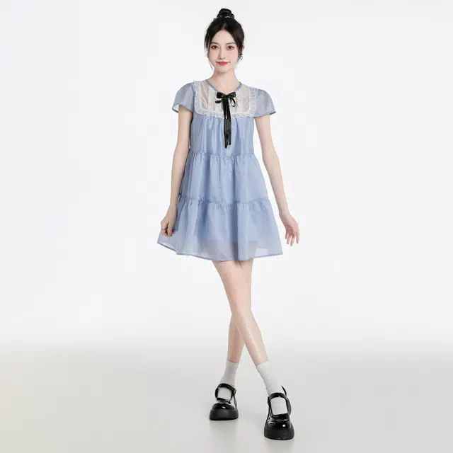 甜美蕾丝拼接蝴蝶结圆领泡泡袖公主裙短袖连衣裙 女款 蓝色