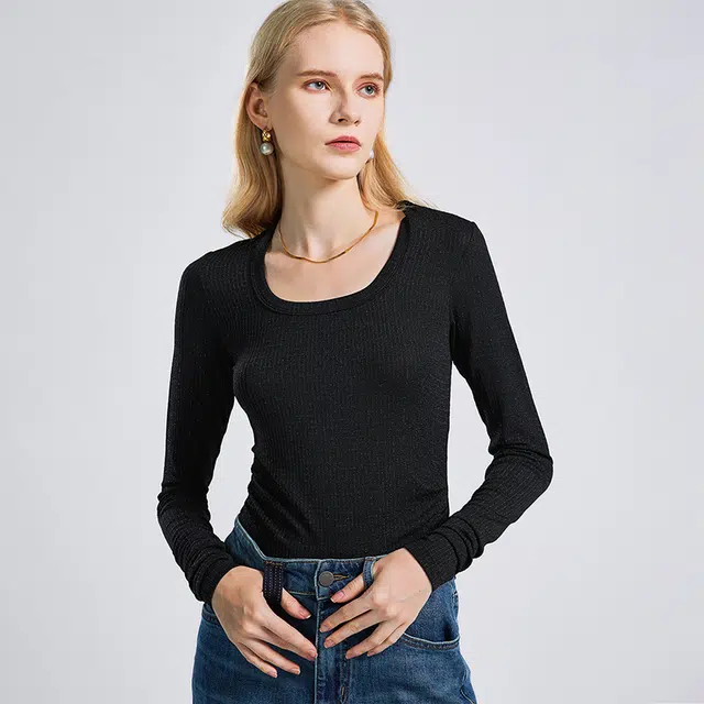 NINE WEST T