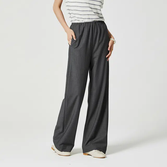 NINE WEST