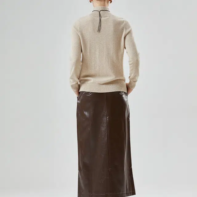 NINE WEST