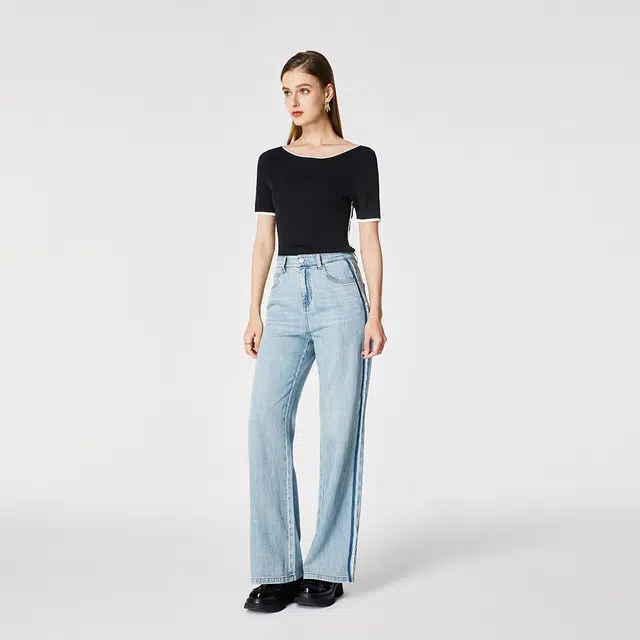 NINE WEST
