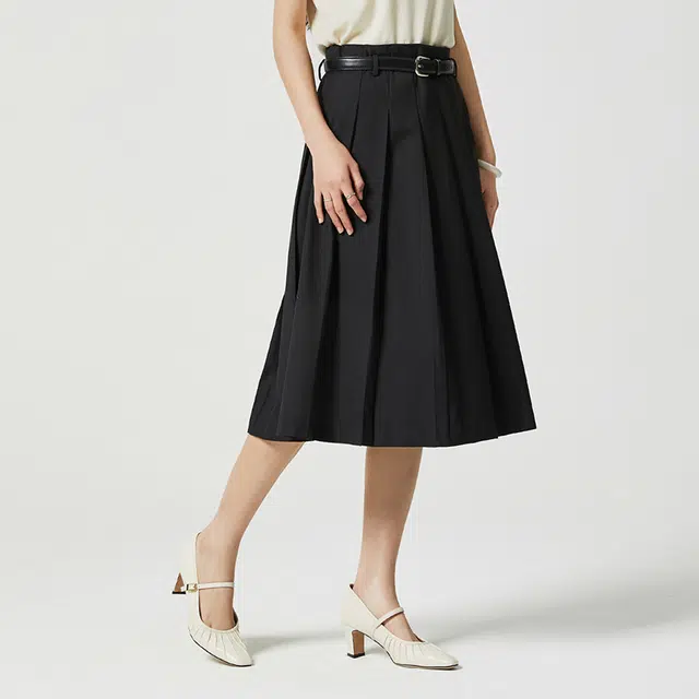 NINE WEST A