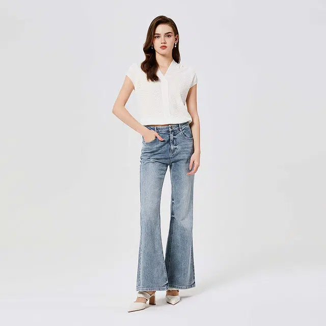 NINE WEST