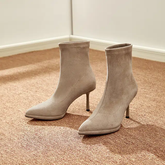 NINE WEST 8.5cm