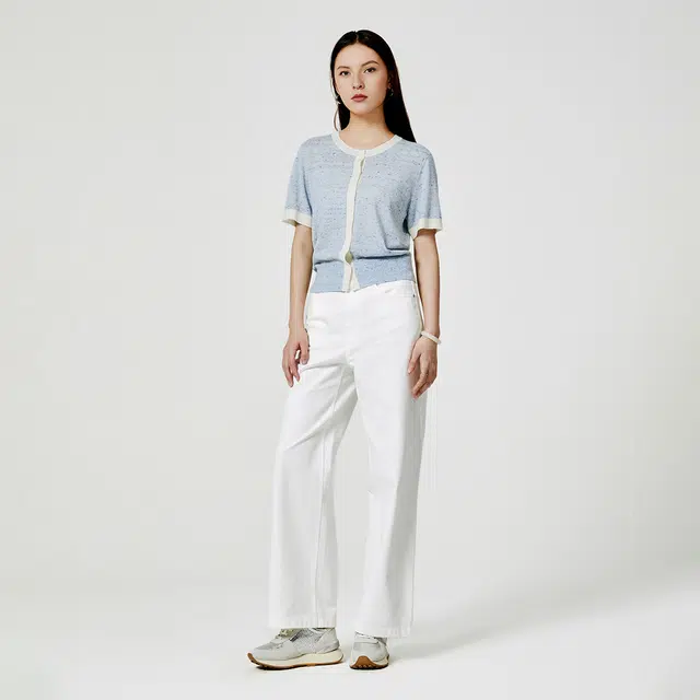 NINE WEST