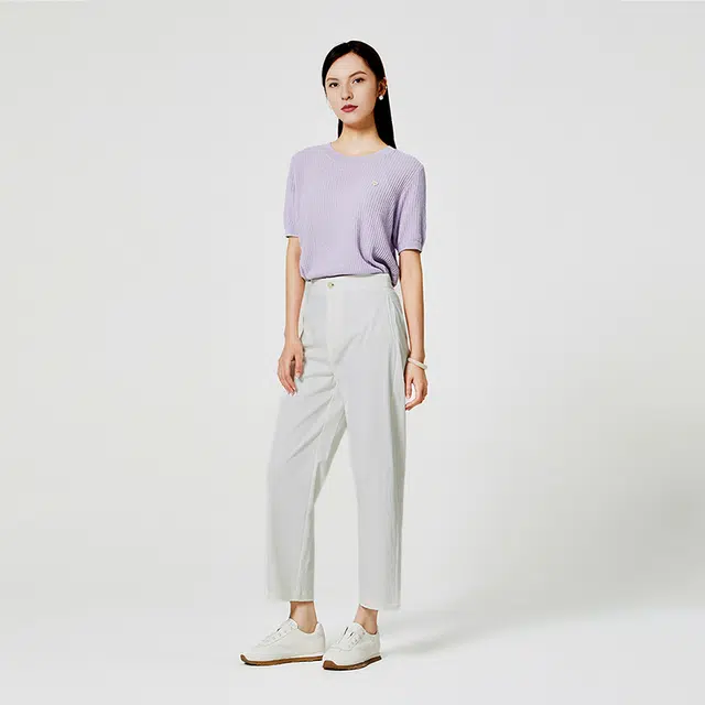 NINE WEST