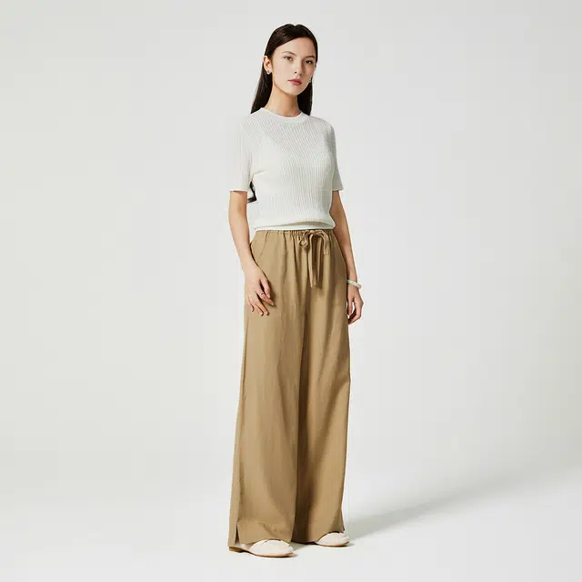 NINE WEST