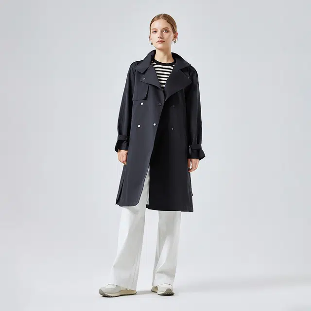 NINE WEST