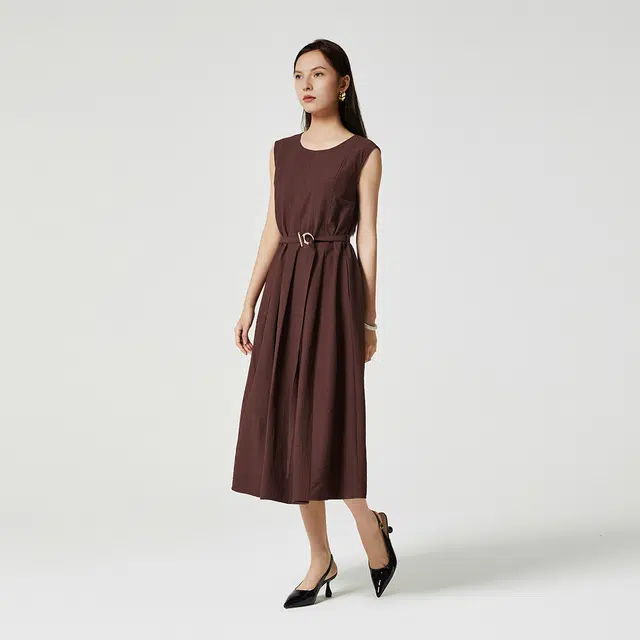 NINE WEST