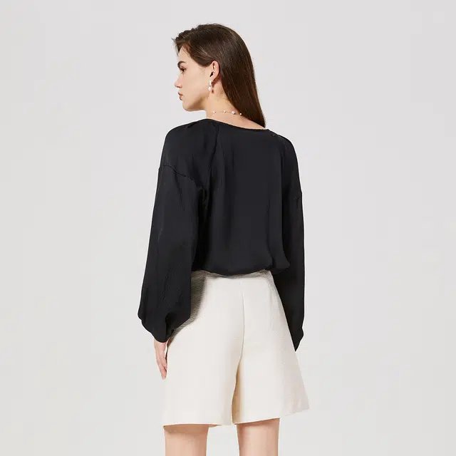 NINE WEST