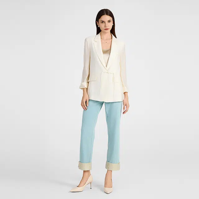 NINE WEST