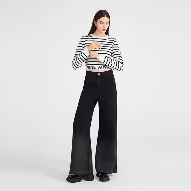 NINE WEST