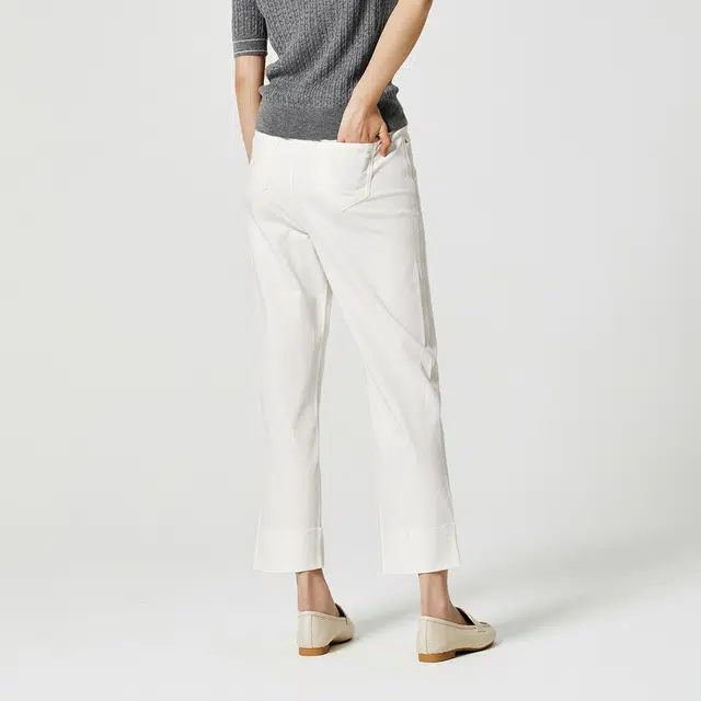 NINE WEST