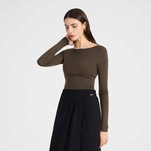 NINE WEST