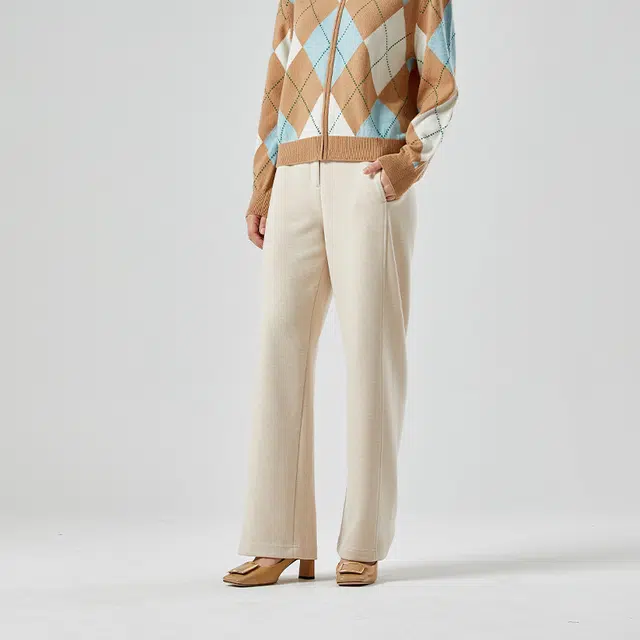 NINE WEST