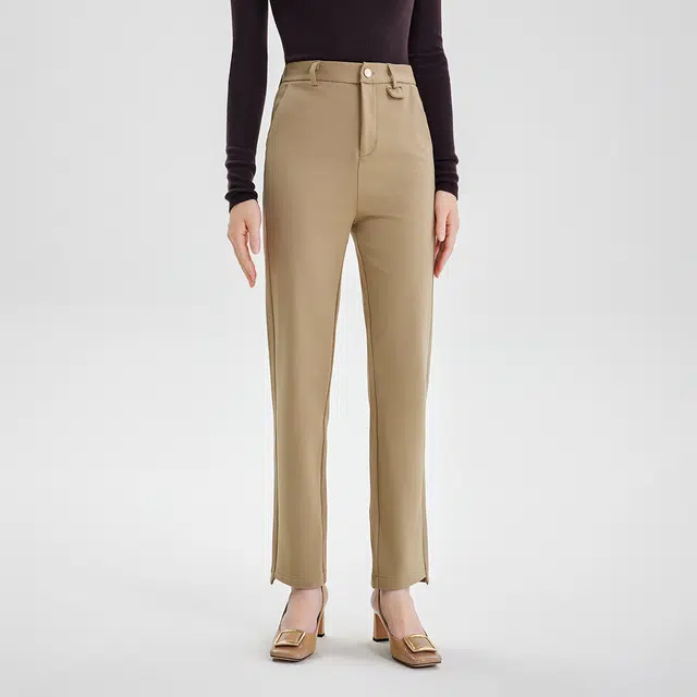 NINE WEST