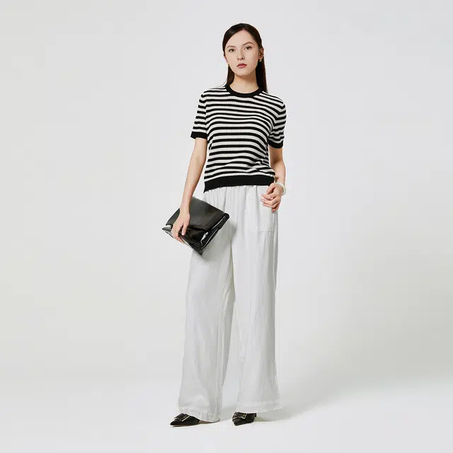 NINE WEST