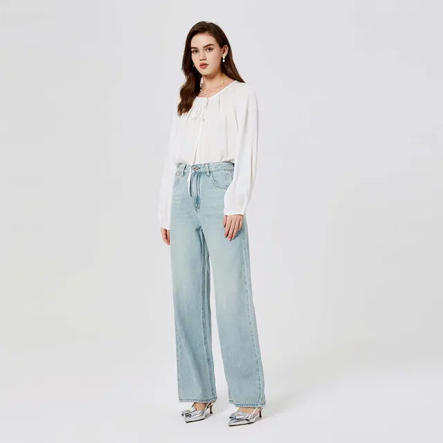 NINE WEST