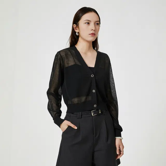 NINE WEST
