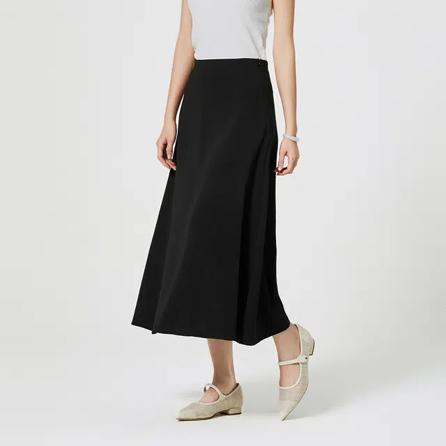 NINE WEST