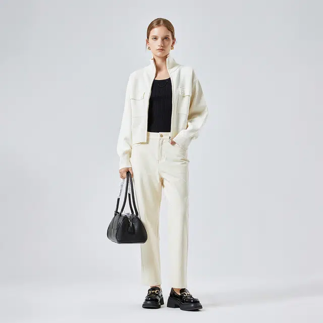 NINE WEST