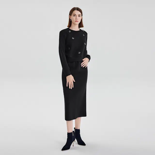 NINE WEST