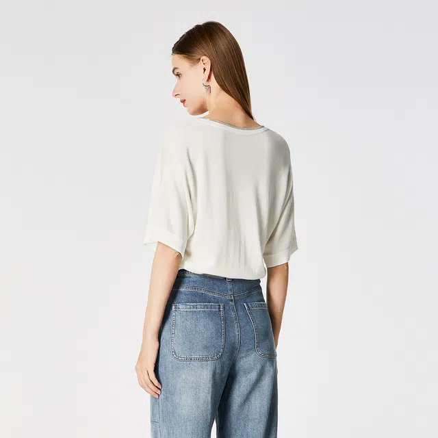 NINE WEST V T