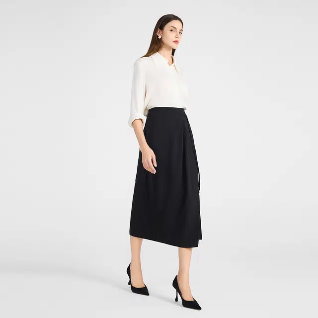 NINE WEST