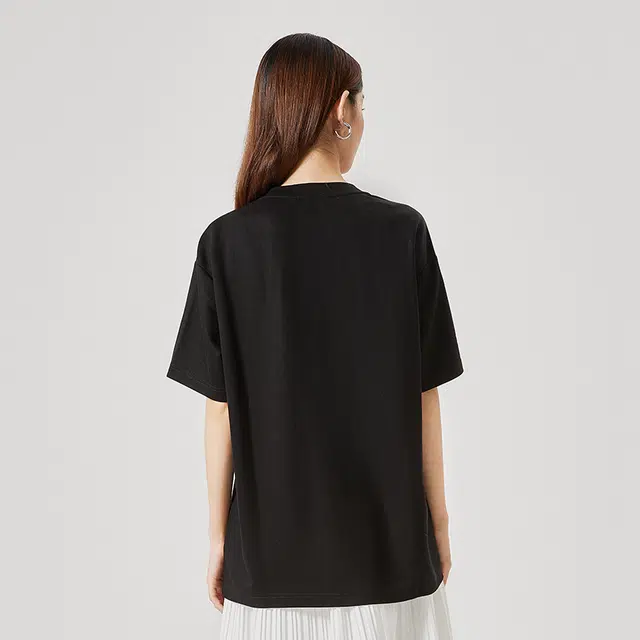 NINE WEST T