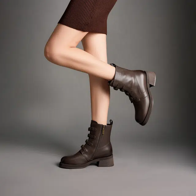 NINE WEST