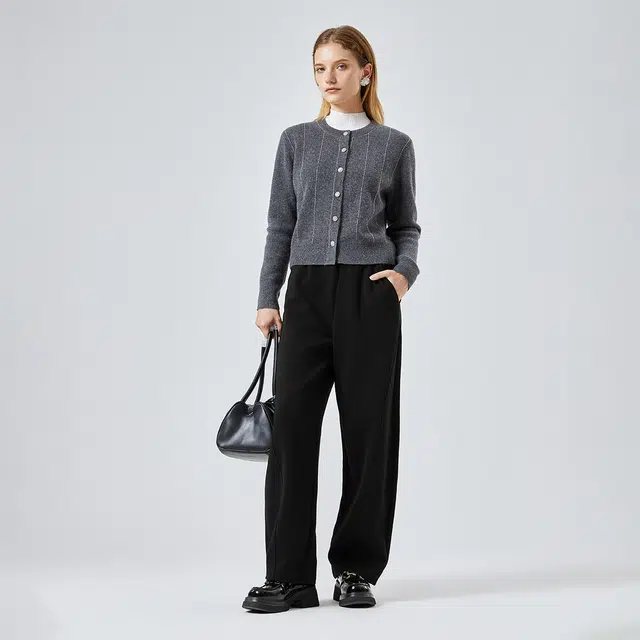 NINE WEST