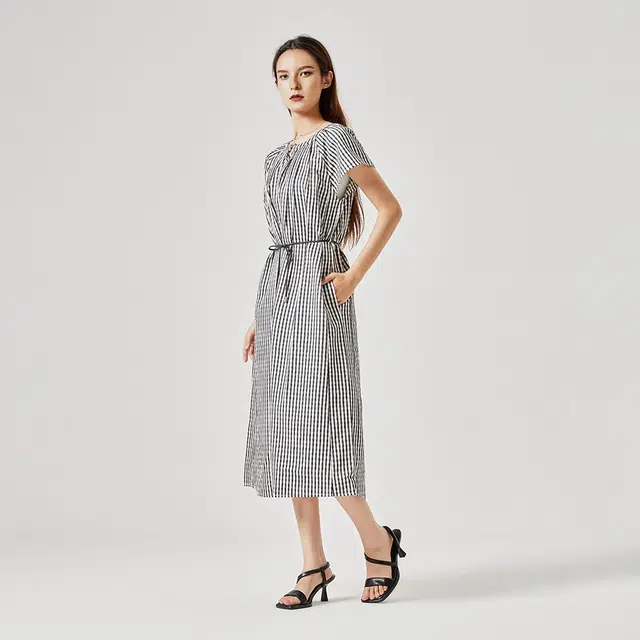 NINE WEST U A