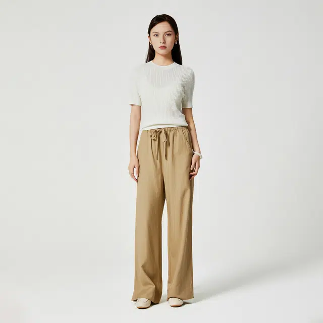 NINE WEST