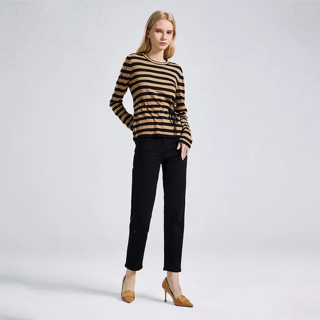 NINE WEST