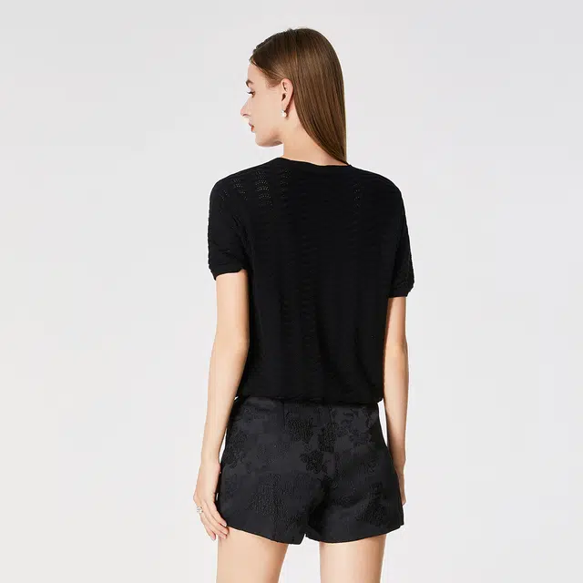 NINE WEST