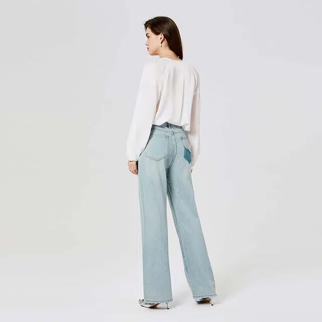 NINE WEST