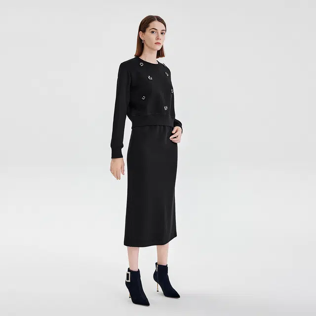 NINE WEST