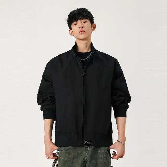 Cleanfitbomber
