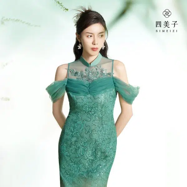 四美子 绿色露肩修身蕾丝包臀旗袍连衣裙 花开时
