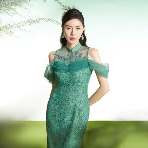 四美子 绿色露肩修身蕾丝包臀旗袍连衣裙 花开时