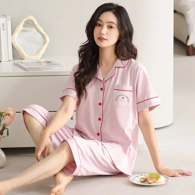 睦隆世家 带胸垫短袖七分裤薄款休闲舒适可外穿家居服睡衣套装 女款