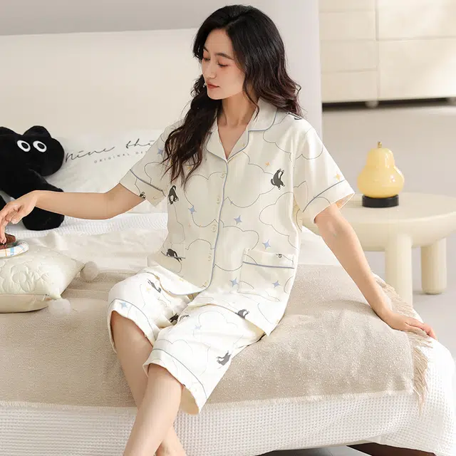 睦隆世家 短袖薄款休闲七分裤带胸垫家居服睡衣套装 女款