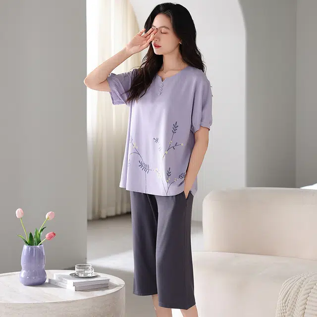 睦隆世家 短袖七分裤薄款冰丝家居服夏季睡衣套装 女款