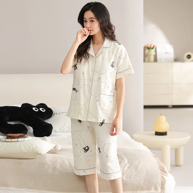 睦隆世家 短袖薄款休闲七分裤带胸垫家居服睡衣套装 女款