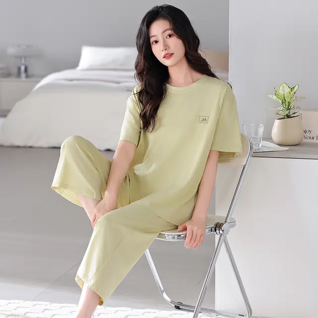 睦隆世家 莫代尔薄款短袖七分裤家居服可外穿睡衣套装 女款