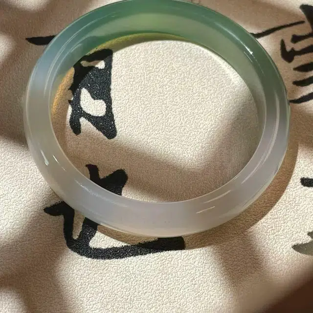 彗时 冰飘玉石半山水玉髓 白月光新中式高冰透底半白半绿青山黛国潮风古风汉服镯子 贵妃冰美人竹翠清新雅致桃春彩手镯女款