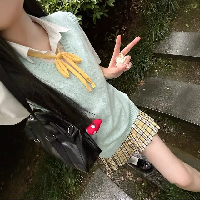 avJK