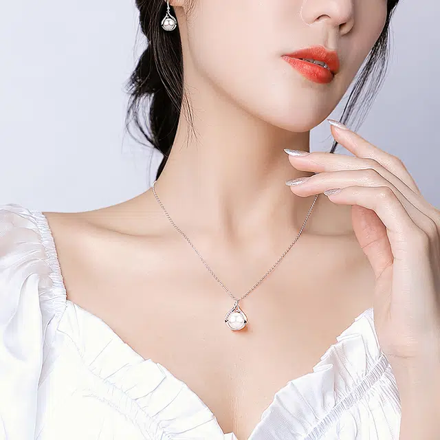 WINY 925