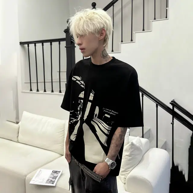 PAINT STAIN T